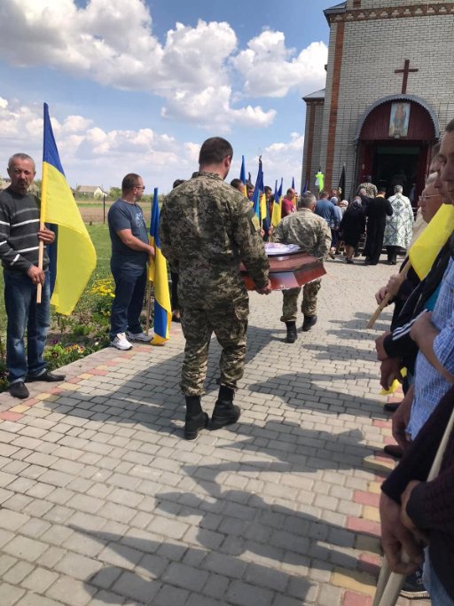 На Волині попрощалися із загиблим Героєм Петром Цариком. ФОТО
