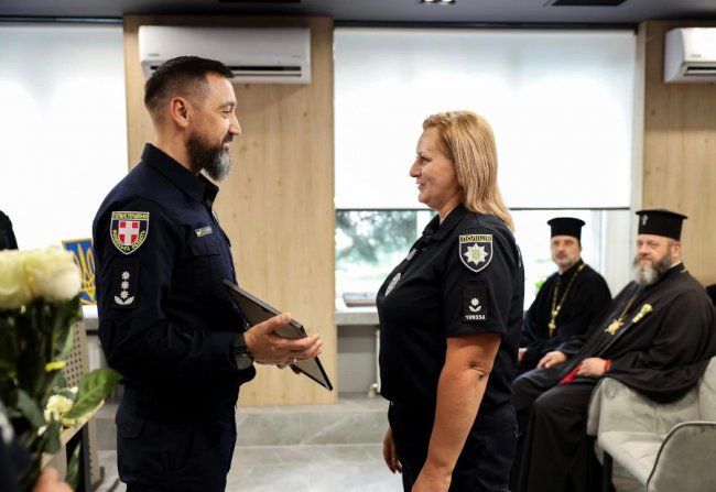 Захищають на фронті і в тилу: на Волині з нагоди професійного свята відзначили поліцейських
