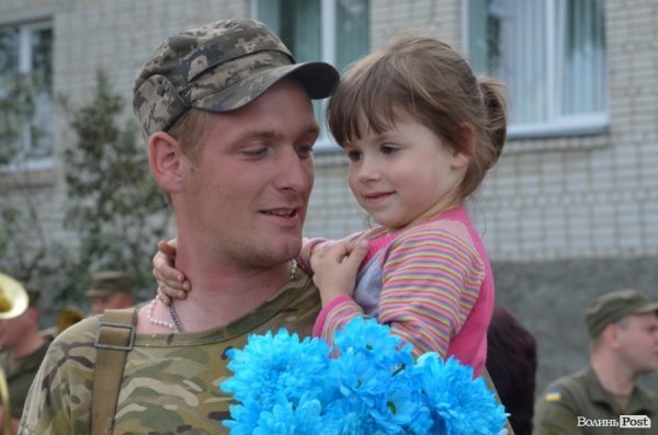 Луцьк зустрів героїв нацгвардії. ФОТО