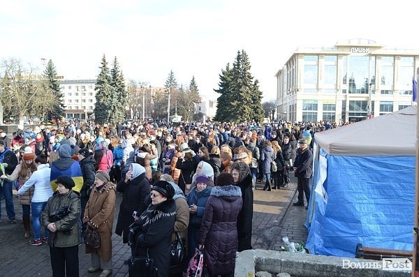 Активісти покинули управління міліції у Луцьку. ФОТО