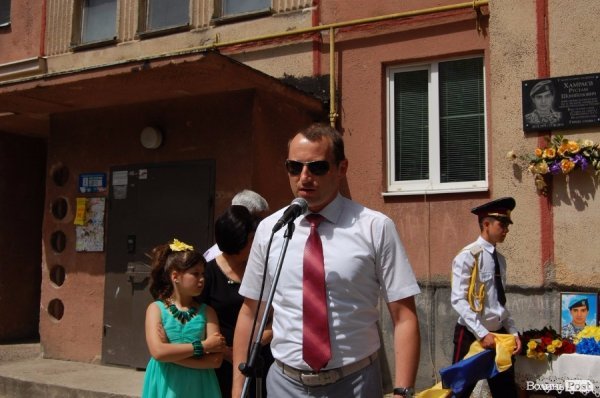 Ще одному Герою України в Луцьку відкрили пам’ятну дошку. ФОТО