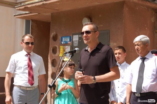 Ще одному Герою України в Луцьку відкрили пам’ятну дошку. ФОТО