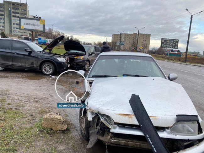 У місті на Волині сталася потрійна аварія. ФОТО