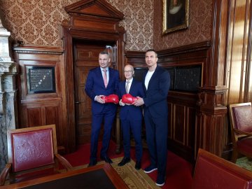 «У Києві встановлюють новітню систему оповіщення про повітряну тривогу», –  Кличко