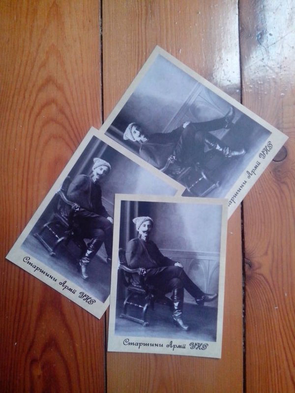 У Луцьку виготовляють листівки, присвячені УНР. ФОТО