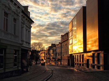 «Місто наче осиротіло»: показали неймовірні світлини «карантинного» Луцька. ФОТО 