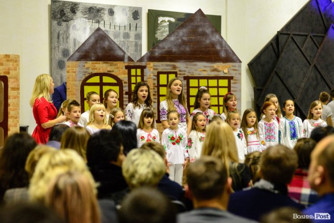 Відгримів перший Lutsk Fashion Weekend Kids: моделями були діти з притулку. ФОТО