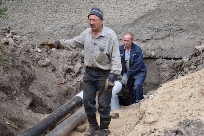 У Луцьку проводять капітальний ремонт тепломереж