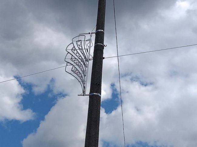 У місті на Волині встановлюють святкову ілюмінацію. ФОТО