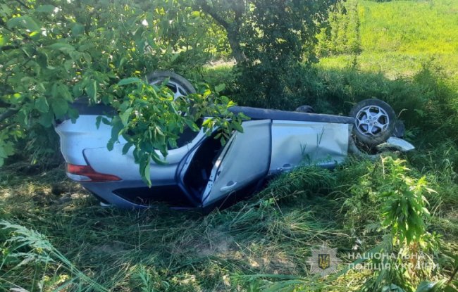 Постраждали п’ятеро людей, четверо із них – у лікарні: шукають свідків ДТП, яка сталася поблизу Луцька