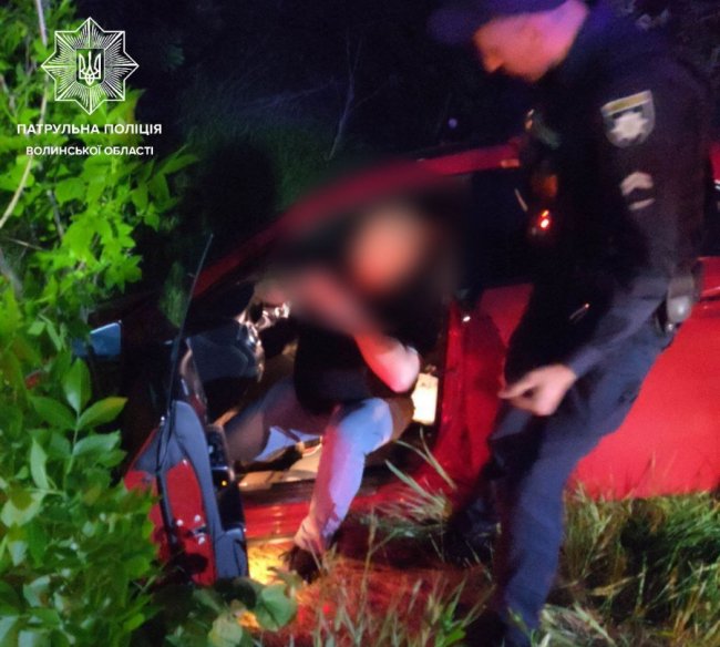 На Волині п`яний водій злетів у кювет. ФОТО