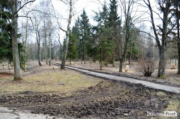 У центральному парку Луцька наведуть марафет