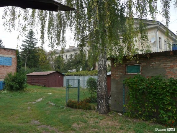 У Луцьку знесуть 83 гаражі, які простояли 40 років. ФОТО