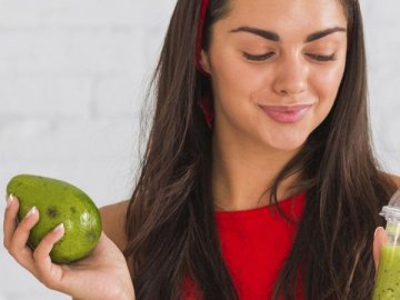 Які корисні продукти можуть нашкодити фігурі