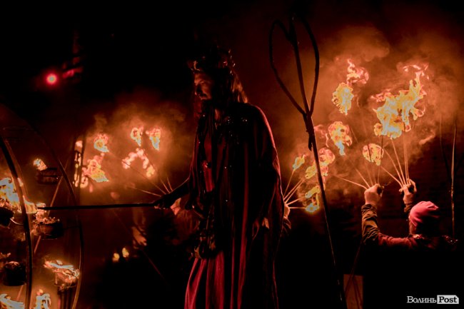 Танці під дощем та ангели на мурах: чим дивувала гостей «Ніч у Луцькому замку». ФОТО