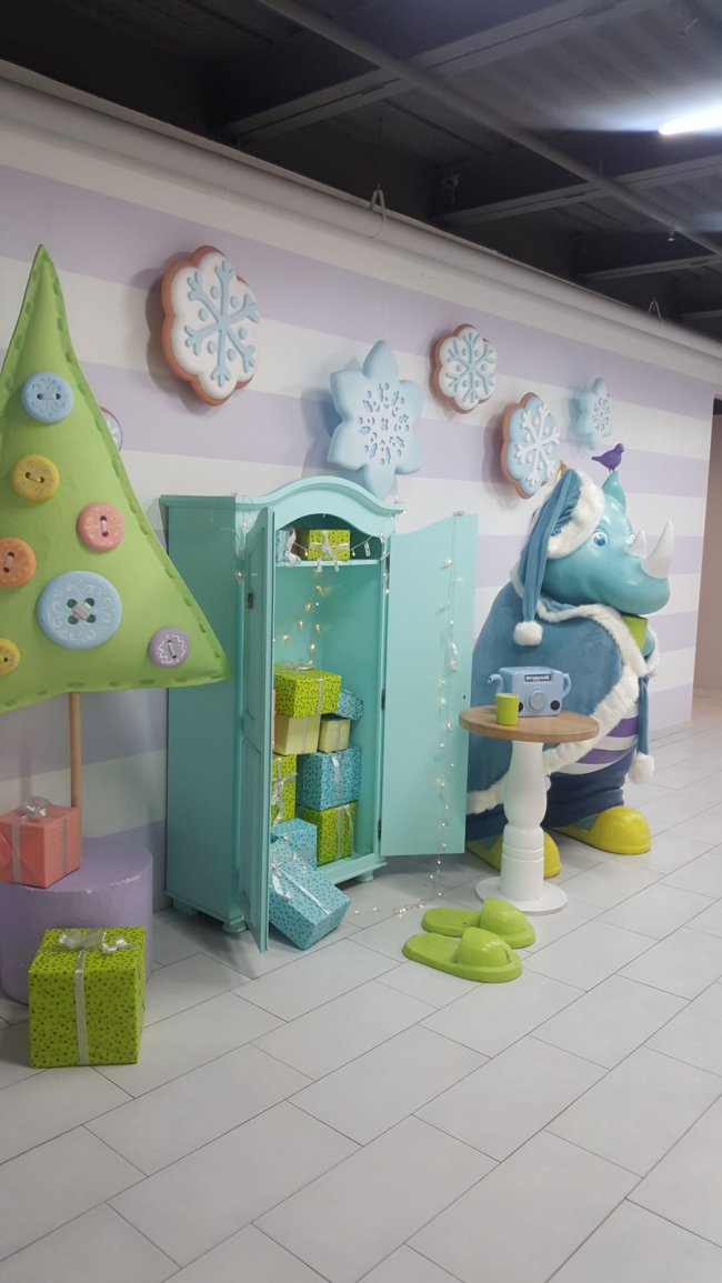 «Смугастий носоріг» запрошує в гості на майстер-класи та вечірки*