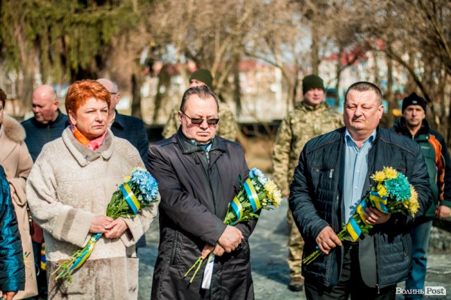 У Луцьку ходою і молитвами вшанували мужність та героїзм добровольців. ФОТО
