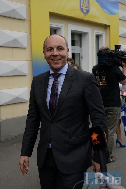 Мартиняк у смокінгу, Вітер у картатому піджаку: волиняни на вечірці у Порошенка. ФОТО