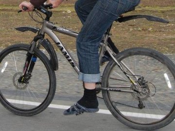 Волинянин вкрав велосипед у знайомого, аби поїхати у магазин за алкоголем