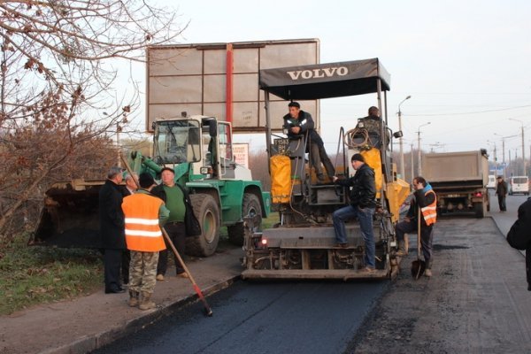 Луцький мер покатався містом. ФОТО