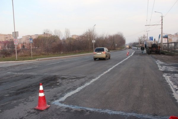 Луцький мер покатався містом. ФОТО