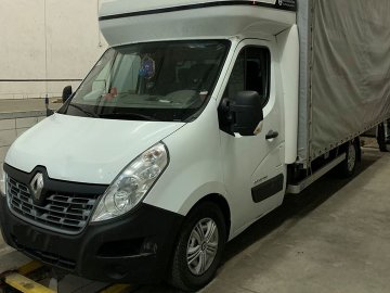 На «Ягодині» у вантажівці знайшли прихований товар на 3 мільйони