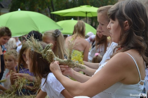 У Луцькому замку - фестиваль для вагітних і сімейних. ФОТО