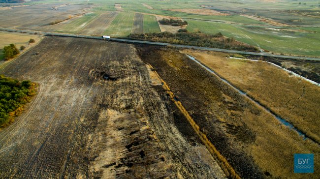 Наче апокаліпсис: показали моторошні фото після пожеж на Волині