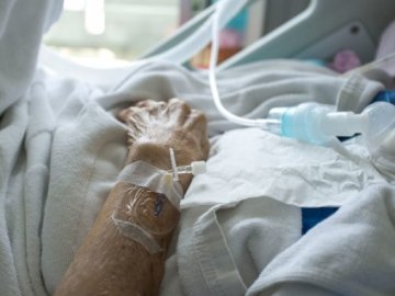 На Волині зафіксували рекордну кількість смертей від коронавірусу за добу