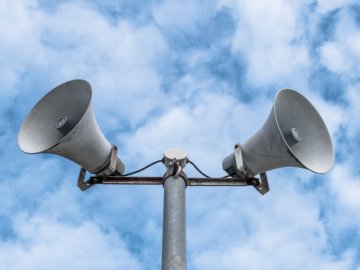 Як повинні працювати ТРЦ під час повітряної тривоги