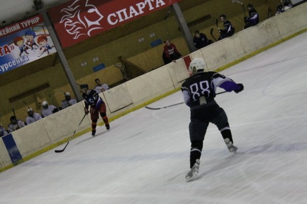 Міжнародний хокей в Луцьку. ФОТО