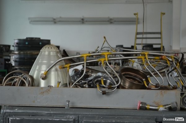 Як у Луцьку ремонтують авіадвигуни. ФОТО