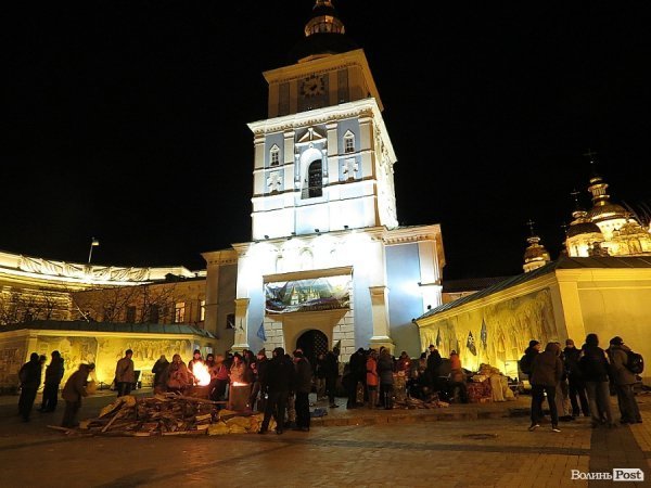 Банкова після побоїща. ФОТО