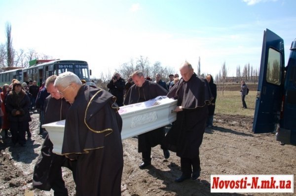 Як хоронили Оксану Макар