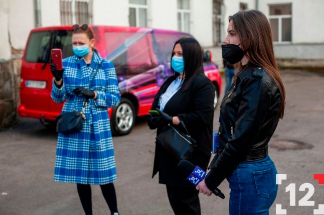 Фонд «Патріоти Волині» передав волинським медикам кисневі концентратори. ФОТО