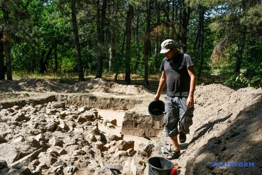 На Хортиці археологи знайшли святилище, якому майже 5000 років. ФОТО