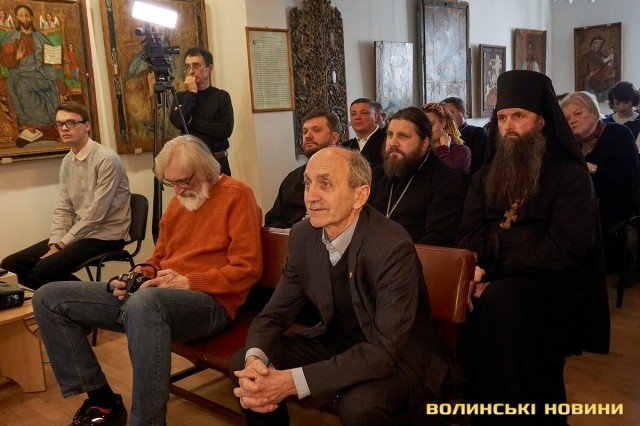 Музею волинської ікони подарували унікальні рукописні Євангелії. ФОТО