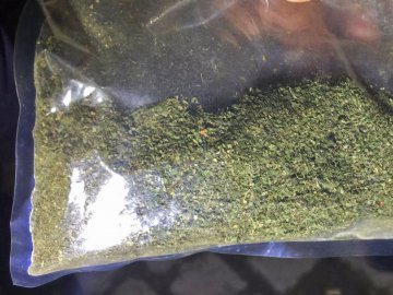 У Луцьку затримали неповнолітнього з наркотиками