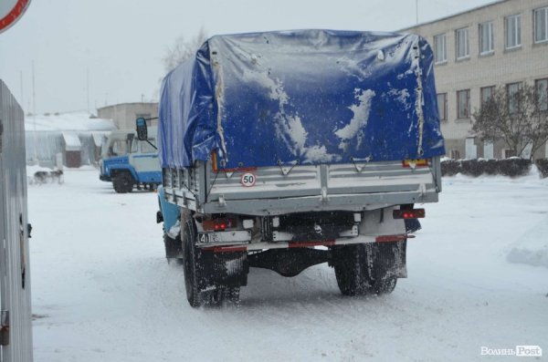 Луцькі ВВшники повернулися на базу, Автомайдан починає чергування.ДОПОВНЕНО. ФОТО