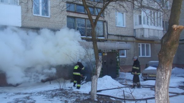 Пожежа в багатоповерхівці у Луцьку. ФОТО
