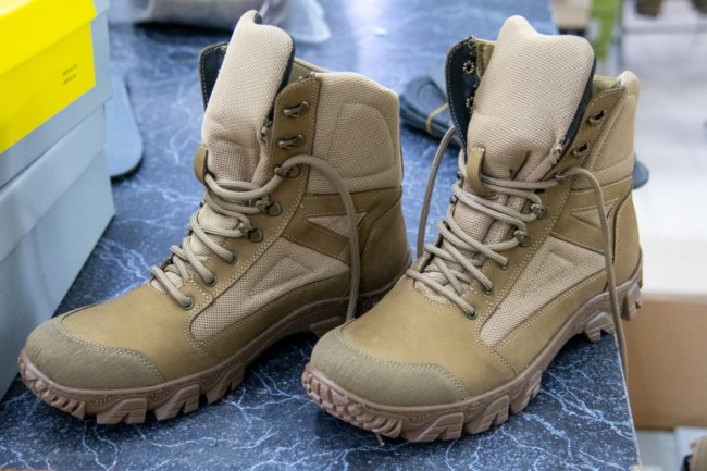 Які підприємства Луцька шиють амуніцію для військових. ФОТО