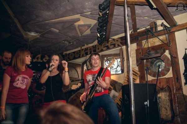 Як луцька рок-школа «знищувала попсу». ФОТО