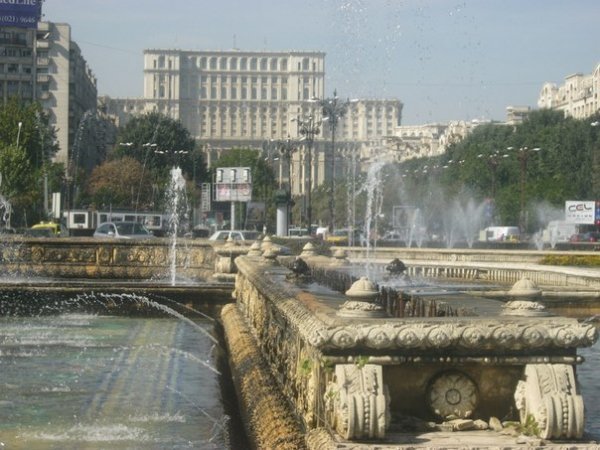 Автор - Борис Ліщук.