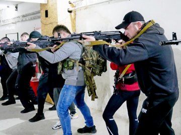 У Володимирі відбувся перший вишкіл Штабу захисту Волині. ФОТО