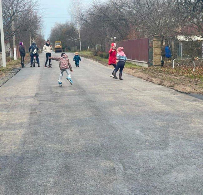 У Піддубцях завершили довгоочікуваний ремонт вулиці. ФОТО
