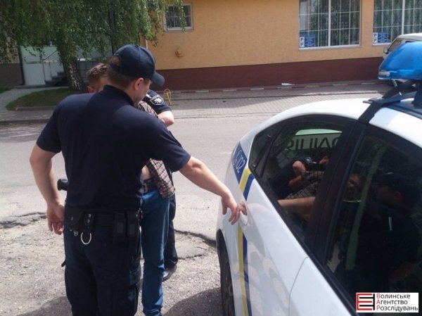 П'яний водій автобуса ледь не спричинив ДТП. ФОТО