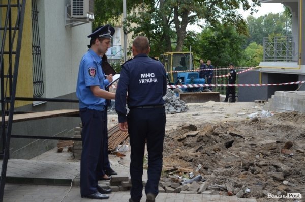 У центрі Луцька знайшли «бомбу». ФОТО