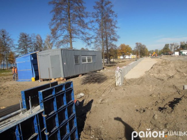 Показали, як розширюють набережну у Світязі. ФОТО