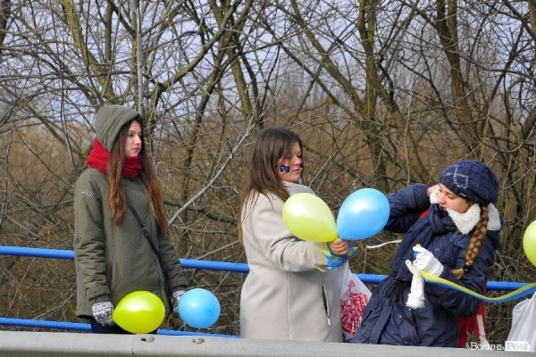 Євроланцюг за 50 кілометрів від Луцька. ФОТО. ВІДЕО