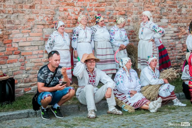 Неймовірні вбрання та іноземні гості: фестиваль «Берегиня» у Луцькому замку. ФОТО
